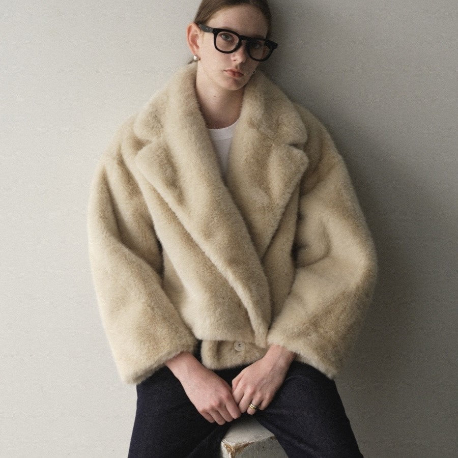 9月8日(月)20時より新作のベスト、ジャケット、コートが先行予約開始