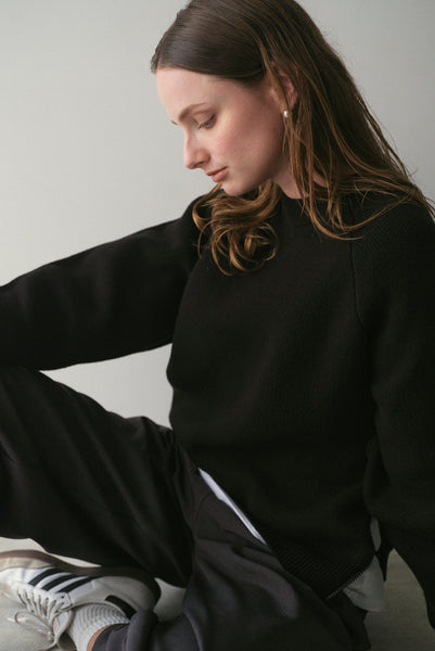 【10月29日(水)12:00〜 受注予約開始】サイドファスナーエンボスニット|SIDE ZIPPER EMBOSSED KNIT