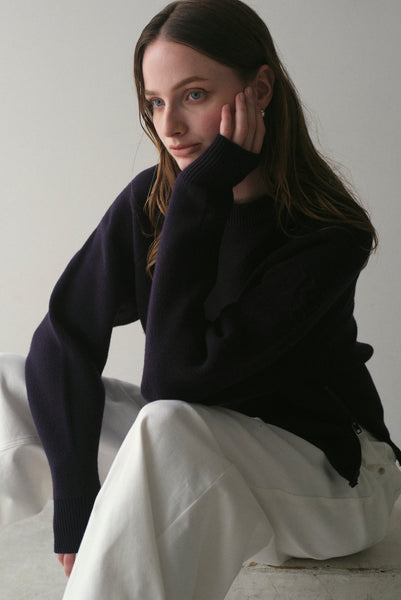 【10月29日(水)12:00〜 受注予約開始】サイドファスナーエンボスニット|SIDE ZIPPER EMBOSSED KNIT