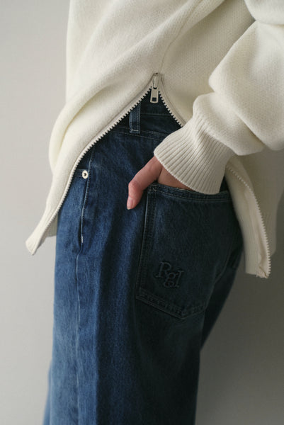 【10月29日(水)12:00〜 受注予約開始】サイドファスナーエンボスニット|SIDE ZIPPER EMBOSSED KNIT