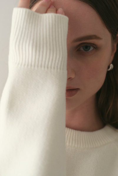 【10月29日(水)12:00〜 受注予約開始】サイドファスナーエンボスニット|SIDE ZIPPER EMBOSSED KNIT