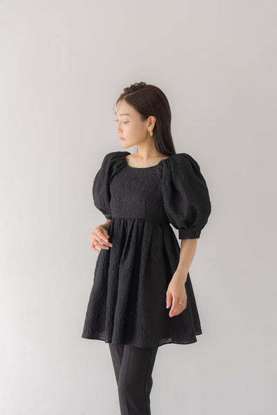 パフスリーブジャガードブラウス｜PUFF SLEEVE JACQUARD BLOUSE