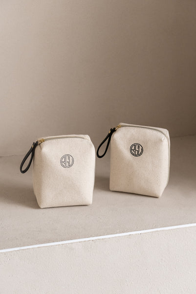 Logo Square Pouch | LOGO SQUARE POUCH