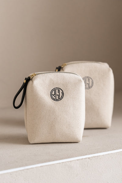 Logo Square Pouch | LOGO SQUARE POUCH