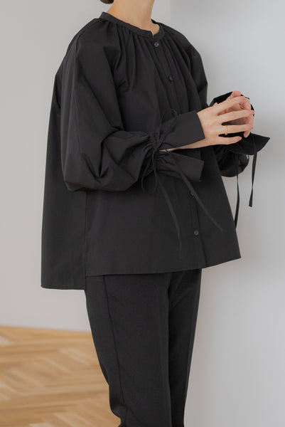 SLEEVE RIBBON BLOUSE