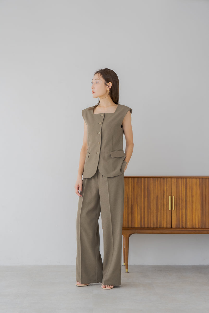 スクエアネックベスト｜SQUARE NECK VESTの通販｜regleam
