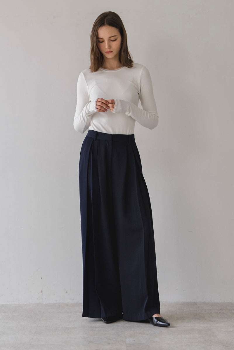 タックフレアワイドパンツ｜TUCK FLARE WIDE PANTSの通販｜regleam