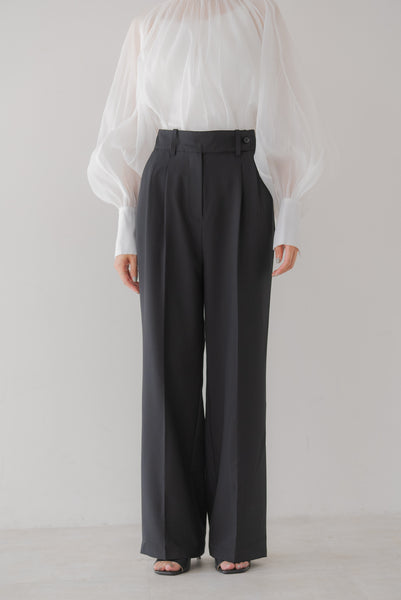 TWO TUCK BELT PANTS