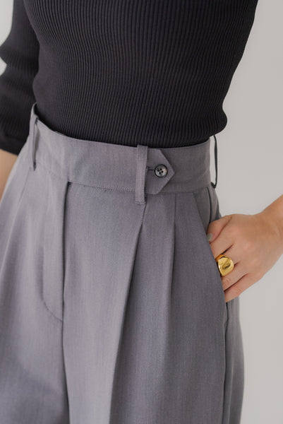 TWO TUCK BELT PANTS