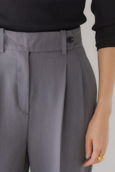TWO TUCK BELT PANTS