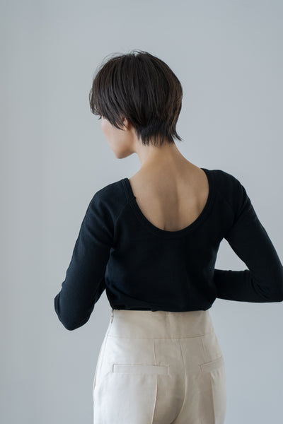 Slit sleeve long T-shirt | SLIT SLEEVE LONG TEE