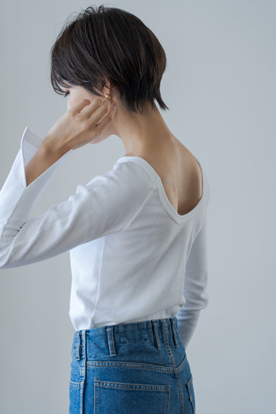 Slit sleeve long T-shirt | SLIT SLEEVE LONG TEE