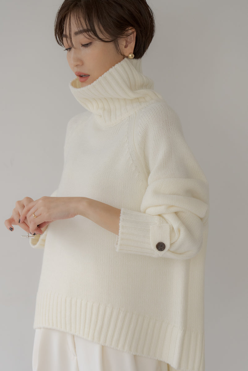 フラップボタン付き ハイネックニット｜FLAP BUTTON HIGH NECK KNITの通販｜regleam