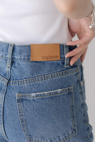 STRAIGHT DENIM
