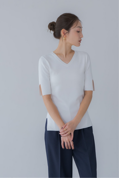 【8月25日(月)20:00〜 販売開始】ベーシックスリットニット｜BASIC SLIT KNIT