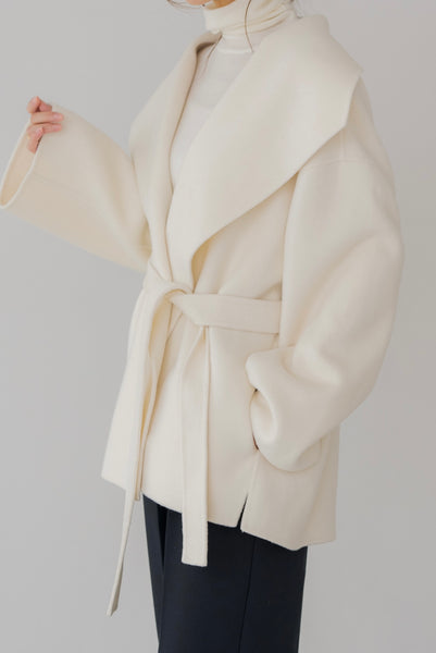 【9月8日(月)20:00〜 先行予約開始】ストール付きショートコート｜STOLE SHORT COAT