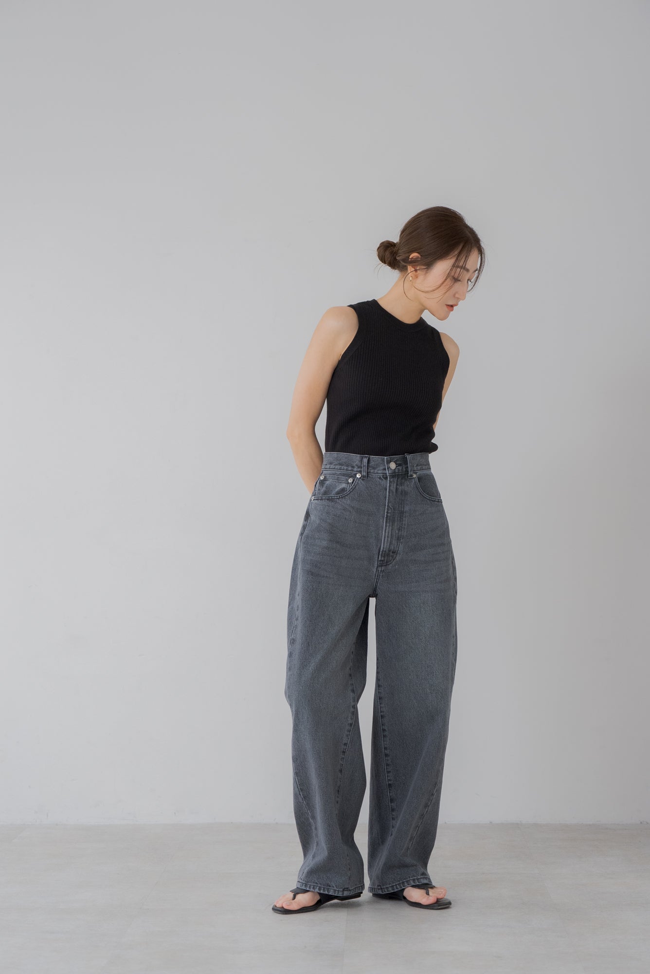 regleam カーブワイドデニム　オフ　M カーブワイドデニム｜CURVE WIDE DENIMの通販｜regleam