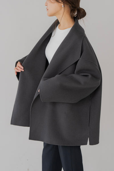 【9月8日(月)20:00〜 先行予約開始】ストール付きショートコート｜STOLE SHORT COAT