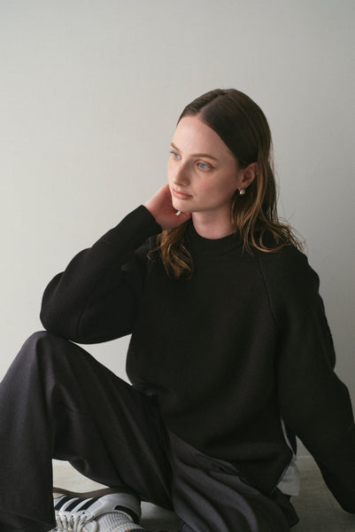 【10月29日(水)12:00〜 受注予約開始】サイドファスナーエンボスニット｜SIDE ZIPPER EMBOSSED KNIT