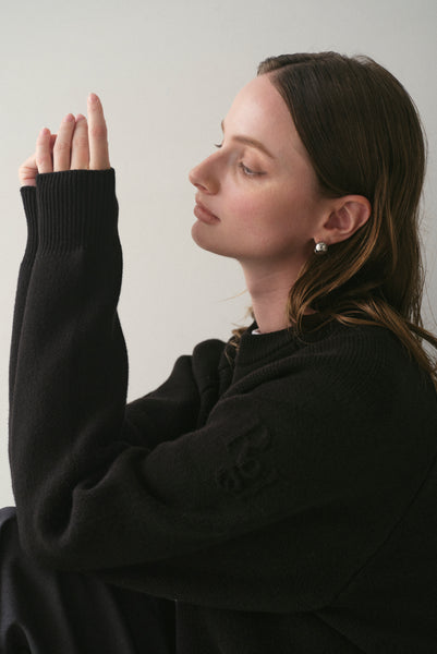 【10月29日(水)12:00〜 受注予約開始】サイドファスナーエンボスニット｜SIDE ZIPPER EMBOSSED KNIT