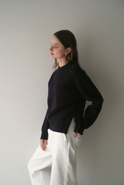 【10月29日(水)12:00〜 受注予約開始】サイドファスナーエンボスニット｜SIDE ZIPPER EMBOSSED KNIT