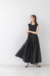 新品未使用⭐︎regleam ラウンド切り替えリブワンピース　ネイビー　S ラウンド切り替えリブワンピース｜ROUND SWITCHING RIB MAXI DRESSの