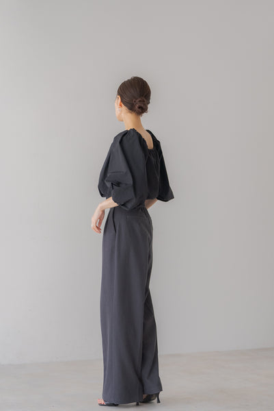 ギャザーリングキーネックブラウス｜GATHERING KEYNECK BLOUSE
