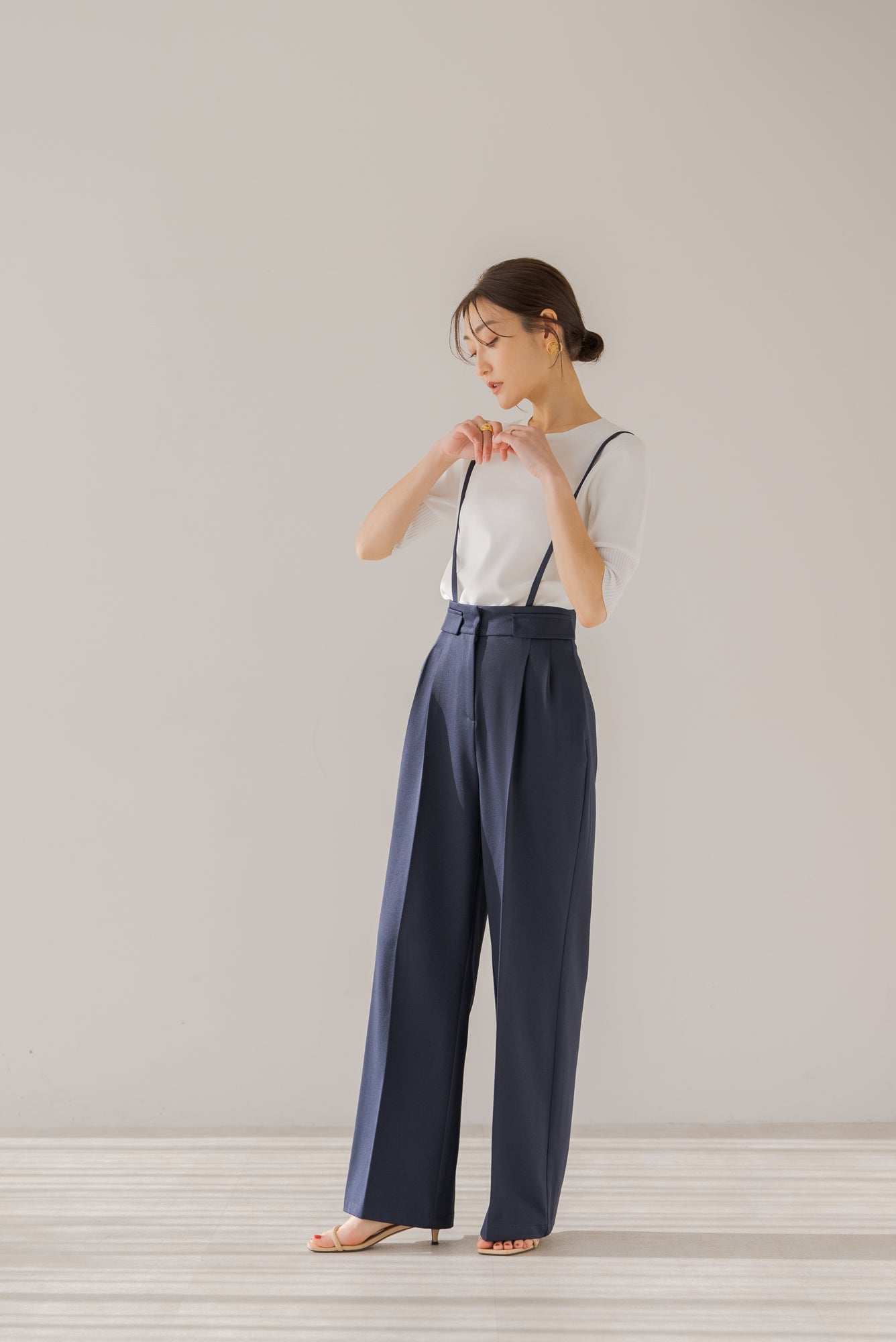 【新品】 regleam ⭐︎ 2wayベルトパンツ ネイビー 221005_0201_aa31222d-70a6-4271