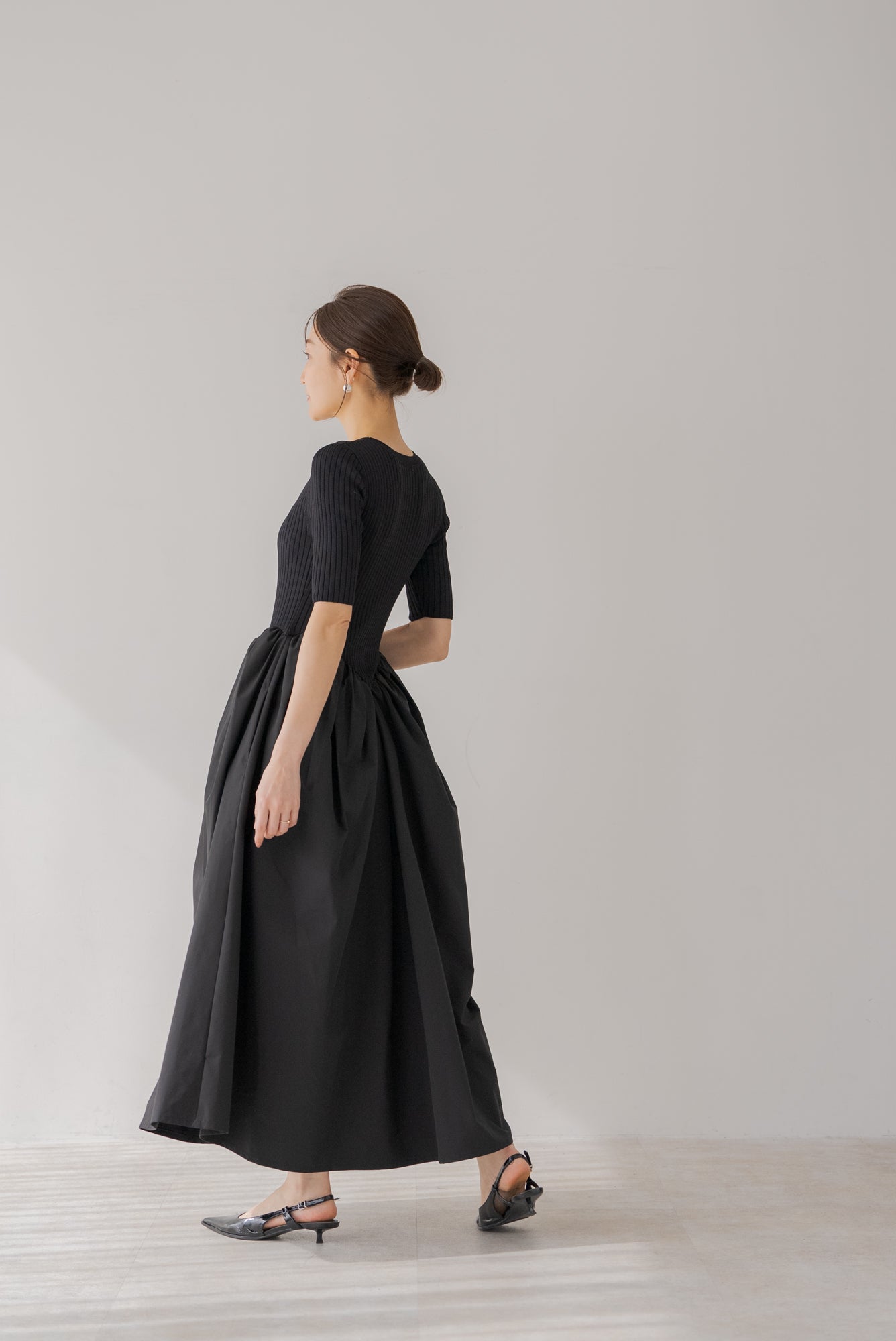 ラウンド切り替えリブワンピース｜ROUND SWITCHING RIB MAXI DRESSの通販｜regleam