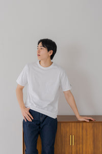 ユニセックスロゴTシャツ｜UNISEX LOGO TEEの通販｜regleam