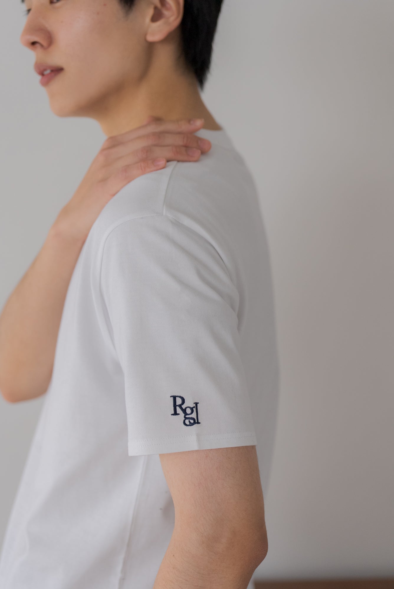 regleam 新品 ロゴTシャツ　M ネイビー ロンT regleam 新品 ロゴTシャツ M ネイビー ロンT ユニセックス