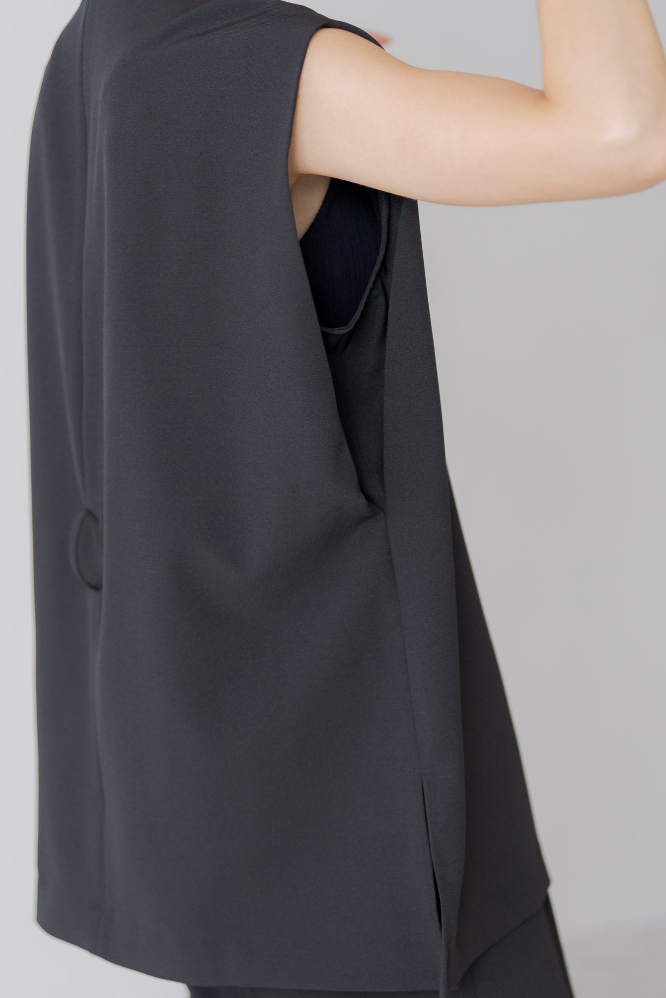 ベルト付きキーネックトップス｜BELT KEYNECK TOPSの通販｜regleam