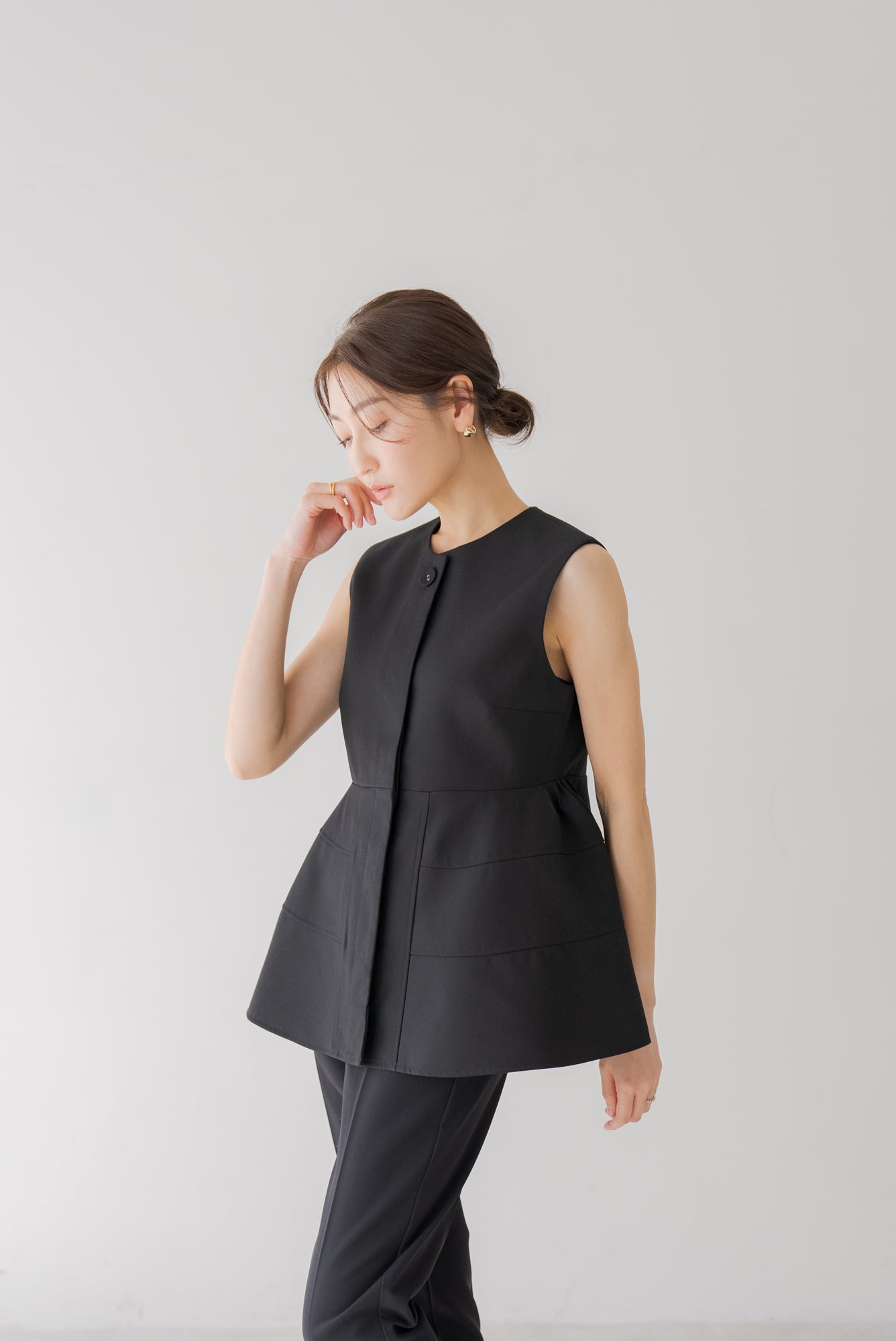 リグリーム ペプラム切替ベスト ネイビー ぺプラム切り替えベスト｜PEPLUM SWITCHING VESTの通販｜regleam