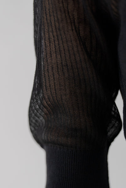 【7月19日(金)12:00〜 受注予約開始】５分袖シアーニット｜HALF SLEEVE SHEER KNIT