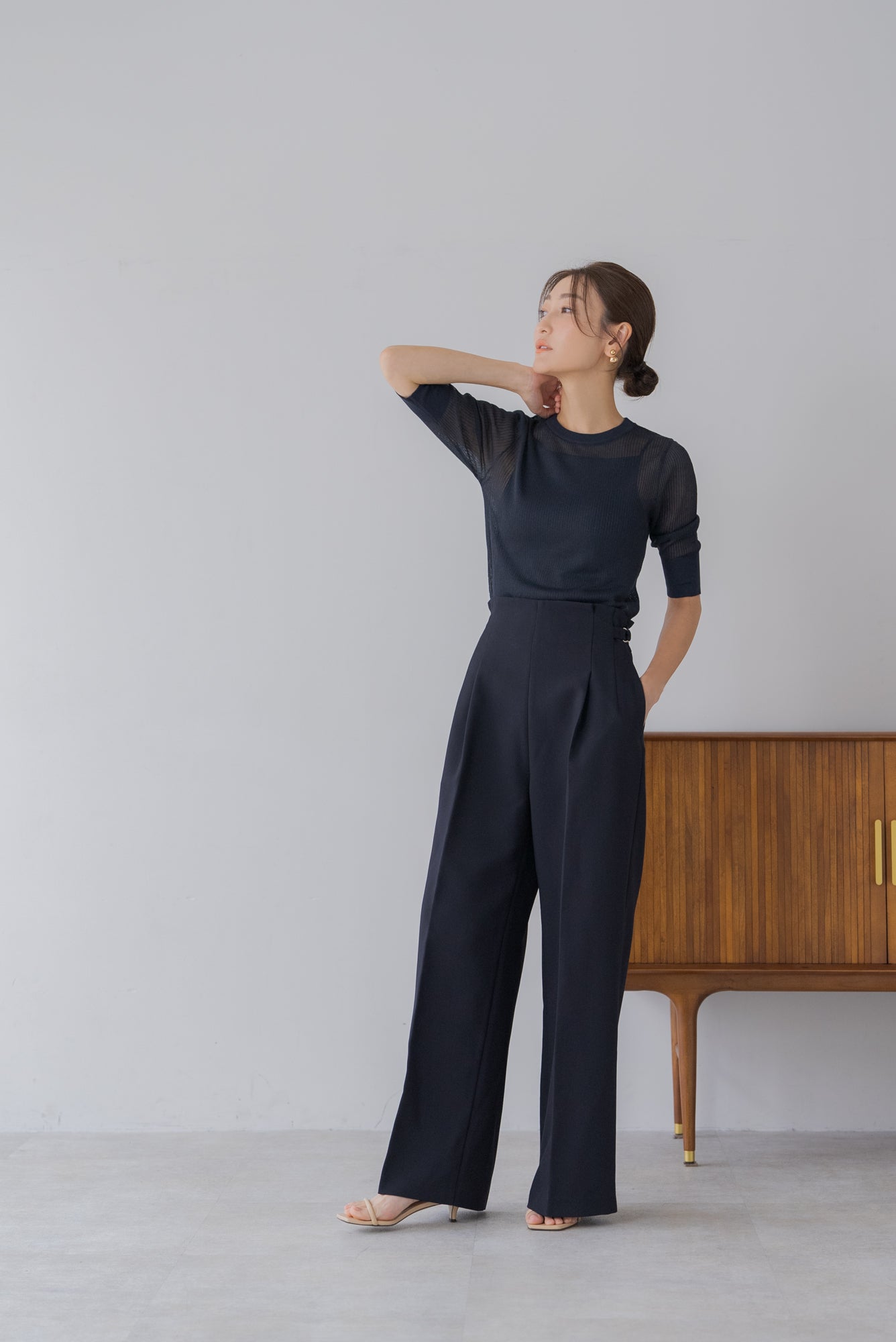 【新品】 regleam ⭐︎ 2wayベルトパンツ ネイビー 新品】 regleam ⭐︎ 2wayベルトパンツ ネイビー