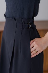 サイドベルトワイドパンツ｜SIDE BELT WIDE PANTSの通販｜regleam