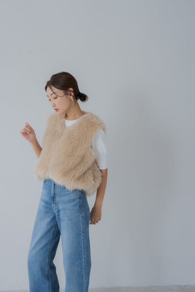 【9月20日(金)12:00〜 再販予約開始】ドロストファーベスト｜DRAWSTRING FUR VEST