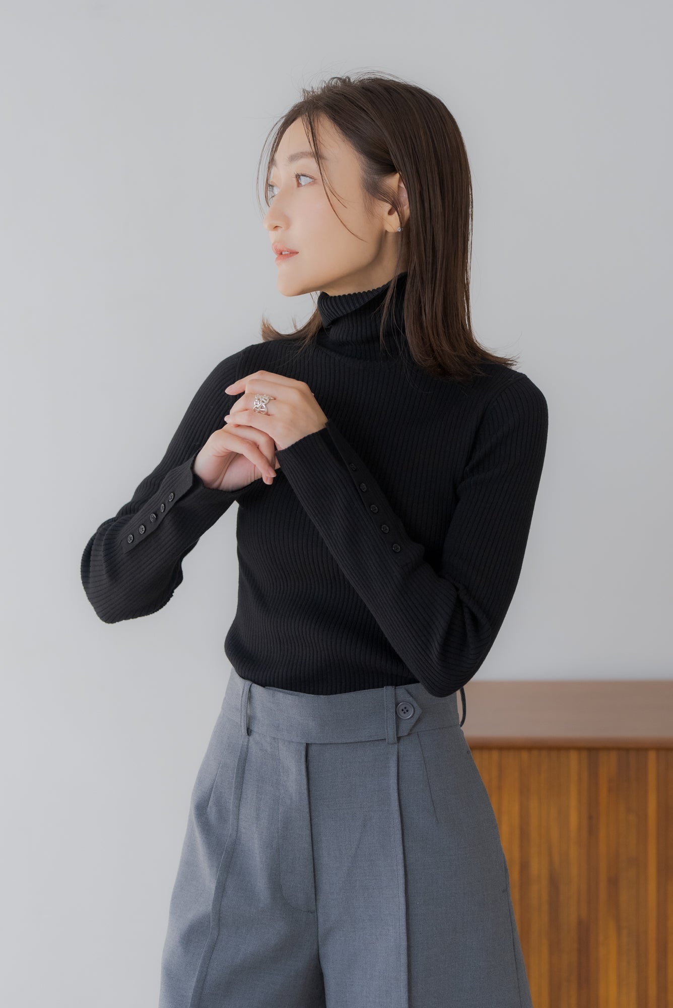 【12月9日(火)20:00〜 販売開始】リブタートルネック｜RIBBED TURTLE NECK