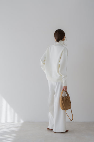 【12月9日(火)20:00〜 販売開始】ハイネックボタンニット｜HIGH-NECK BUTTON KNIT