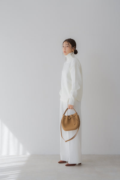 【12月9日(火)20:00〜 販売開始】ハイネックボタンニット｜HIGH-NECK BUTTON KNIT