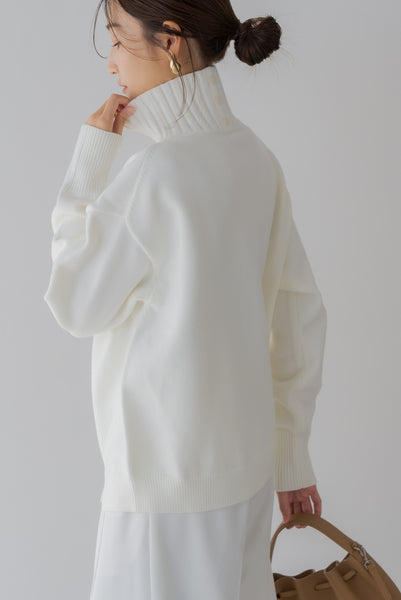 【12月9日(火)20:00〜 販売開始】ハイネックボタンニット｜HIGH-NECK BUTTON KNIT