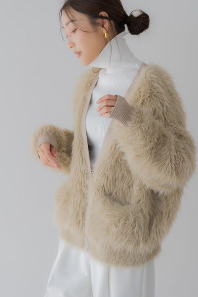 [Pre-orders start from 20:00 on Friday, October 11th] Fur military coat | FUR MILITARY COAT