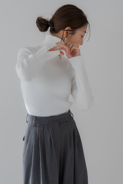 【12月9日(火)20:00〜 販売開始】リブタートルネック｜RIBBED TURTLE NECK