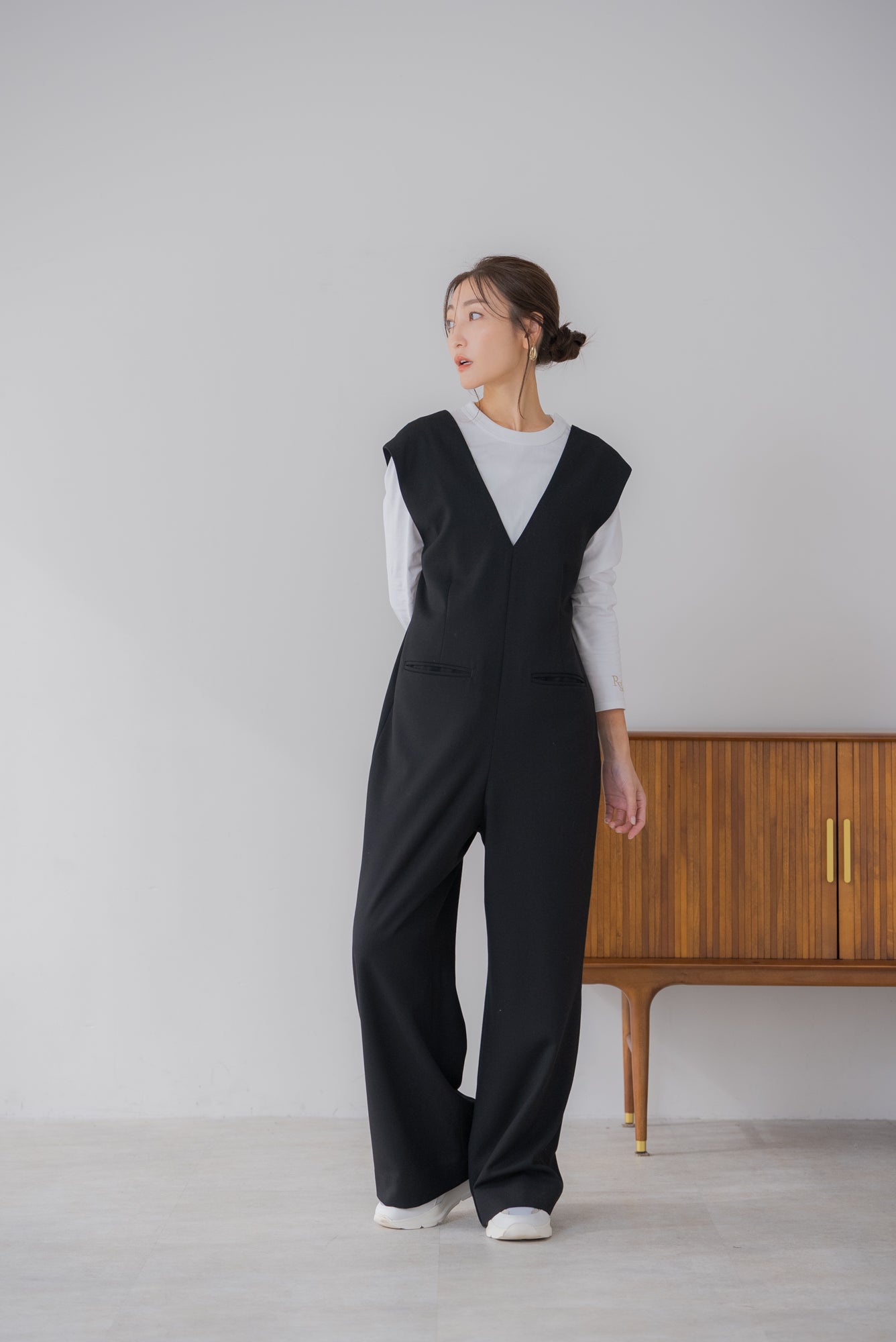 新品未使用　regleam ペプラムオールインワン　ブラック 新品未使用 regleam ペプラムオールインワン ブラック regleam