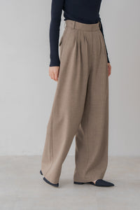 ♡♡♡　regleam リグリーム タックワイドパンツ beige サイドファスナータックワイドパンツ｜SIDE ZIPPER TUCK WIDE PANTSの