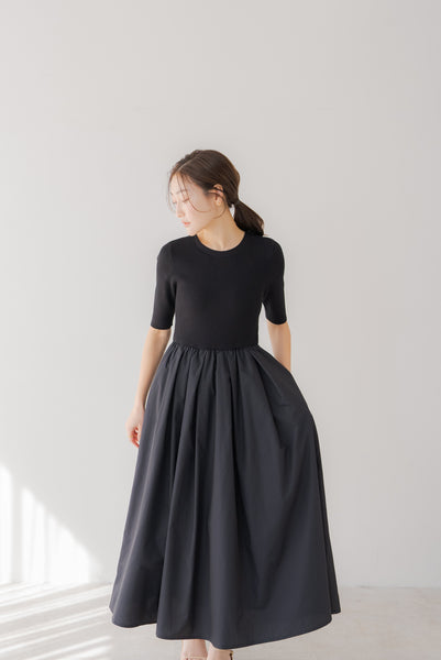 【5月12日(月)20:00〜 販売開始】2wayドッキングワンピース｜2way DOCKING DRESS