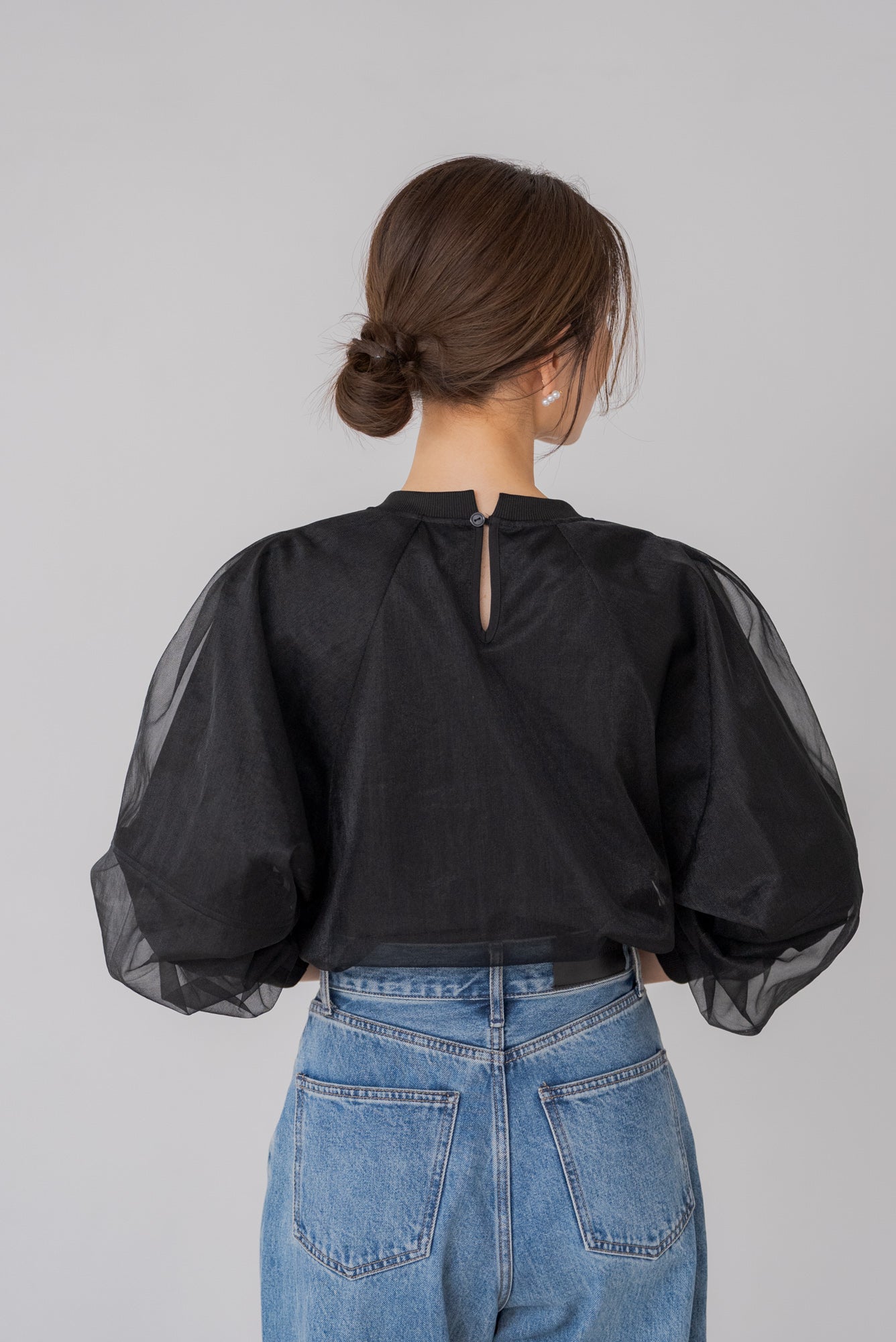 【人気完売品】regleam レイヤードチュールプルオーバー レイヤードチュールプルオーバー｜LAYERED TULLE PULLOVERの通販