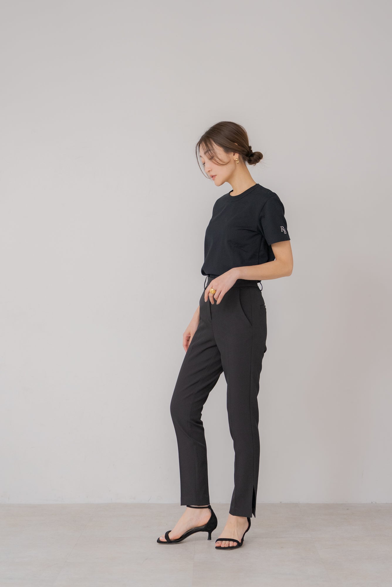 リグリーム regleam サイドスリットスティックパンツ　XS サイドスリットスティックパンツ｜SIDE SLIT STICK PANTSの通販