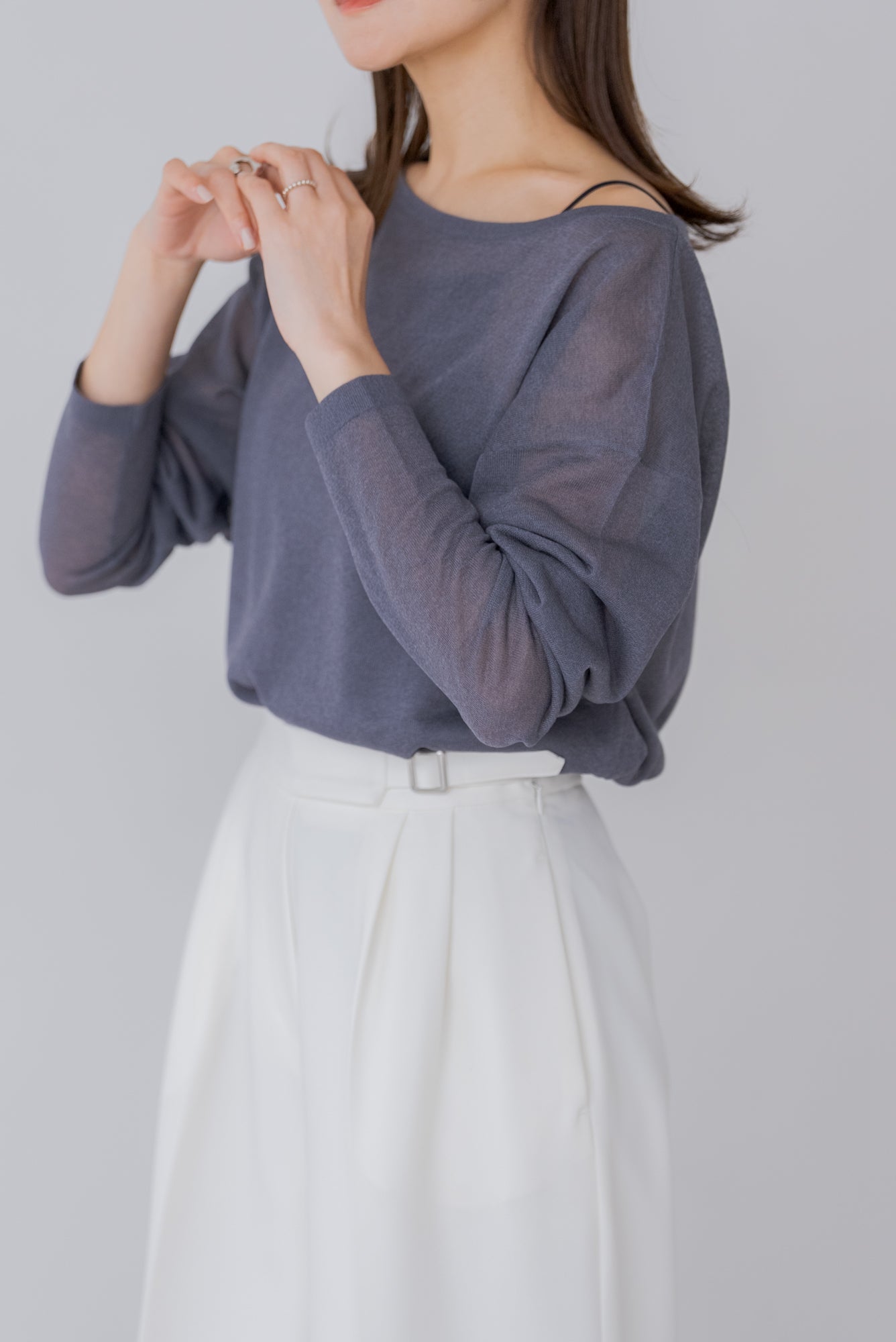 新品　ボートネックシアーニットトップス　regleam ボートネックシアーニット｜BOAT NECK SHEER KNITの通販｜regleam