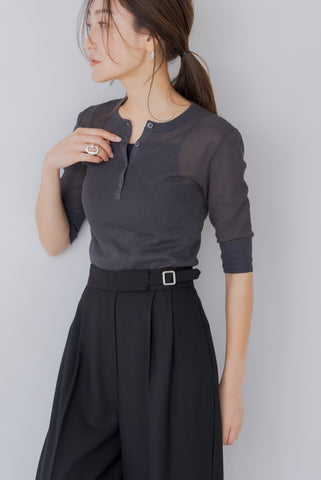 【5月12日(月)20:00〜 販売開始】五分袖ヘンリーシアーニット｜HALF SLEEVE HENLEY SHEER KNIT
